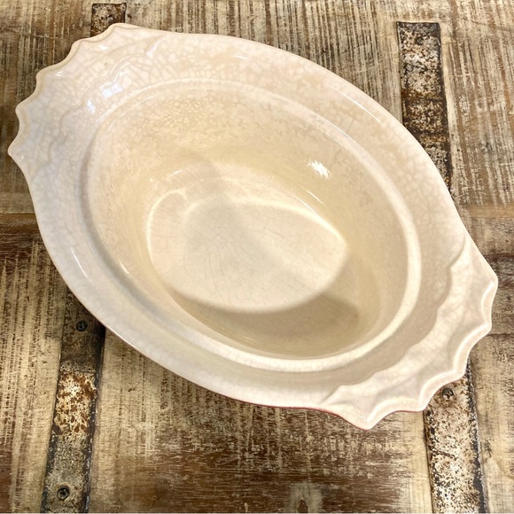 Vintage France Appolia Covered Casserole Dish Red Holly Berry Christmas Fall - Picture 2 of 16